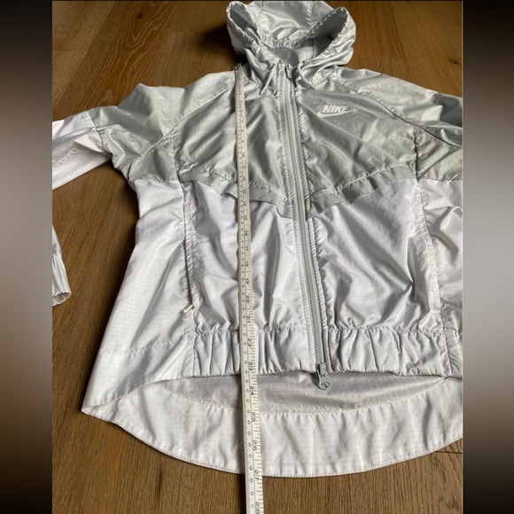 Nike Small/medium windbreaker jacket, Nike jacket - Picture 9 of 9